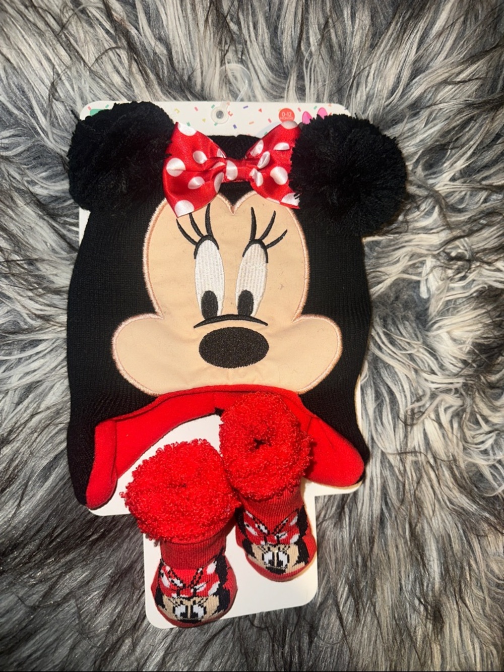 NWT Disney Baby Hat + Sock Set Minnie Mouse